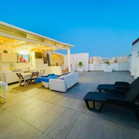Rooftop Stazione - Center شقة *